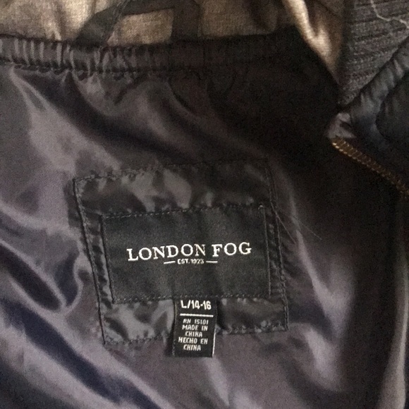 London Fog winter jacket. Normal wear. Beautiful color blue. - Picture 5 of 5